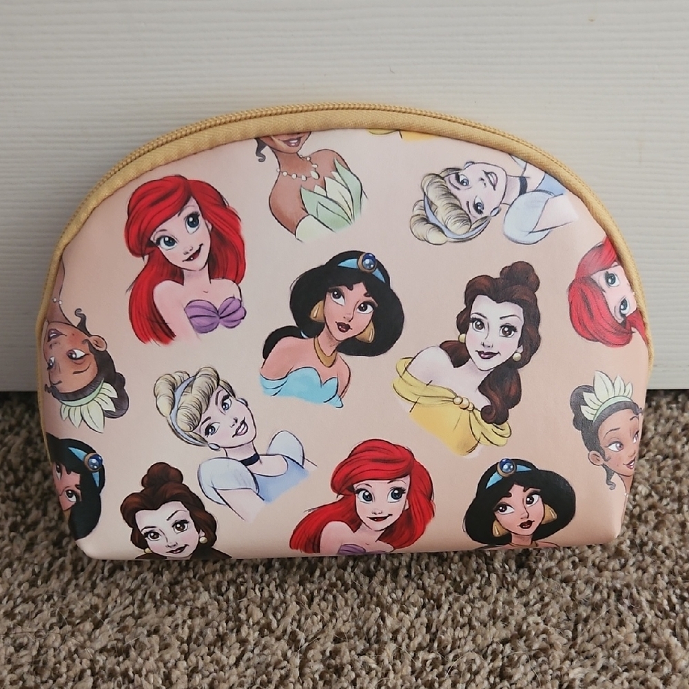 Disney Princess Makeup Pouch with Gold Trim NWOT